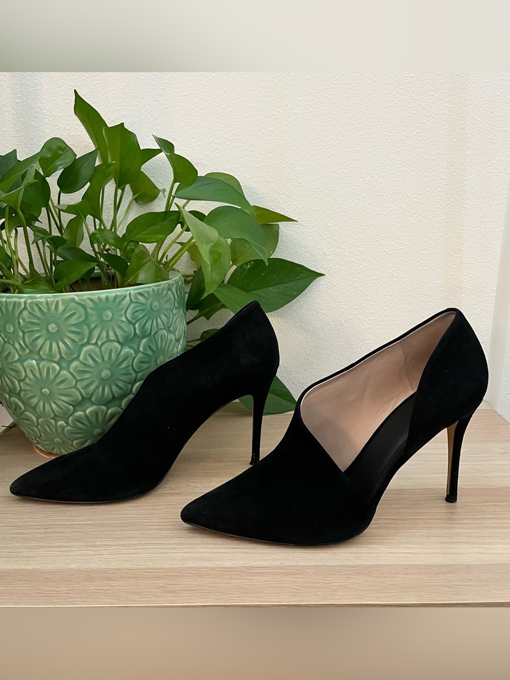 Something Navy Black Pointed-Toe Suede Pumps